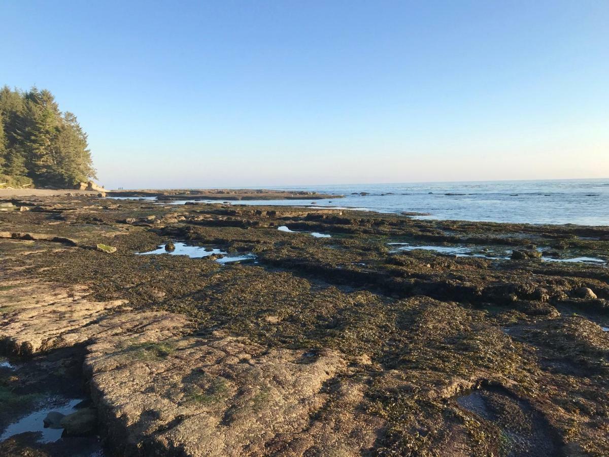 Port Renfrew Vacation Rentals Esterno foto