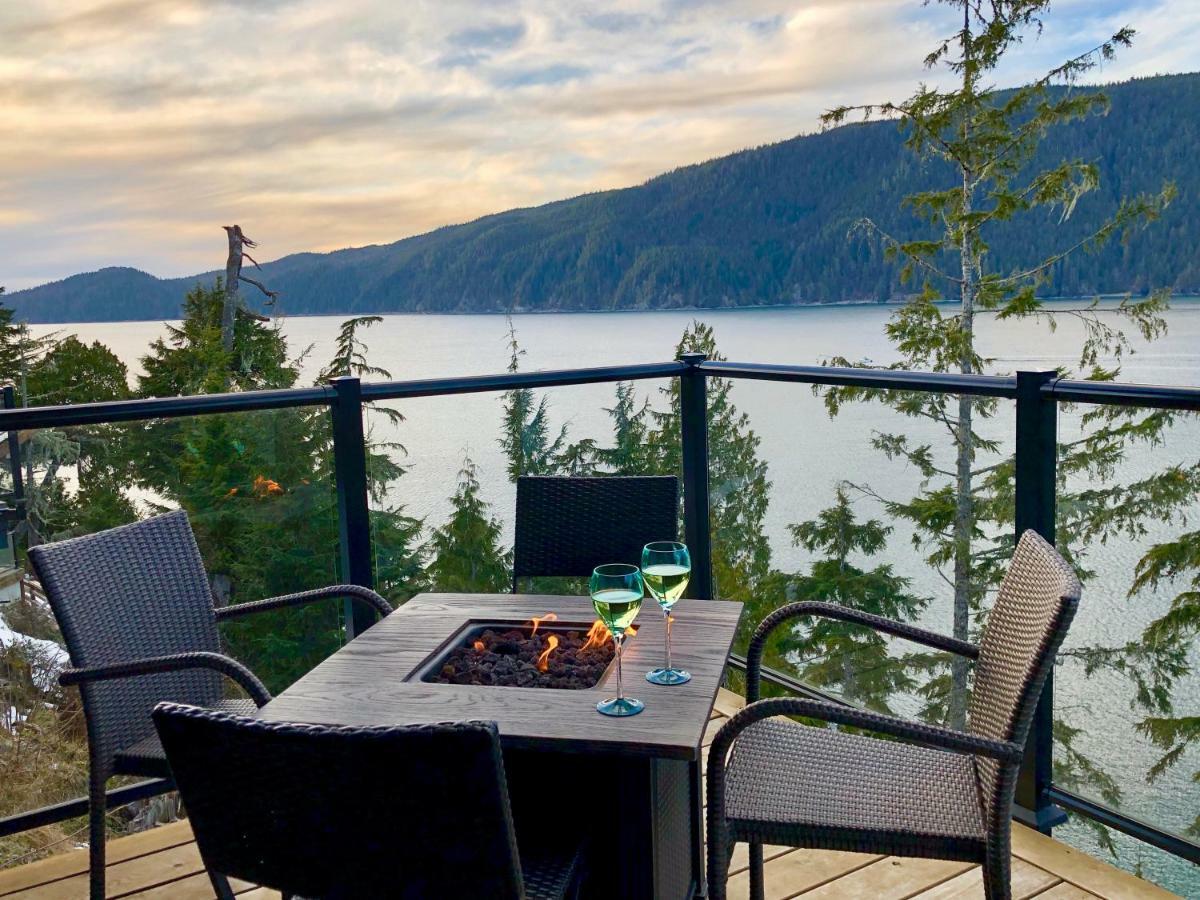 Port Renfrew Vacation Rentals Esterno foto